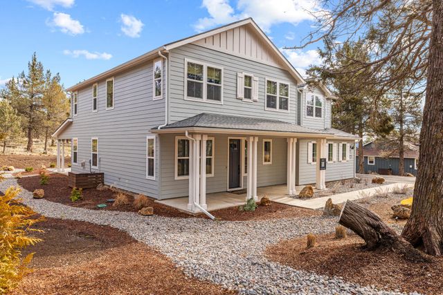 5722 Engleman Spruce Way, Klamath Falls, OR 97601