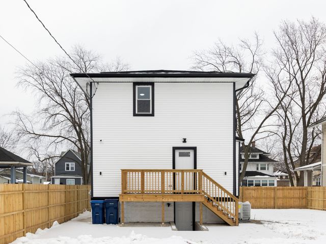 1508 S 7th Avenue, Maywood, IL 60153