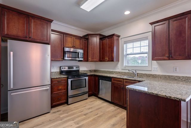 1450 Lincoln Drive, Bogart, GA 30622