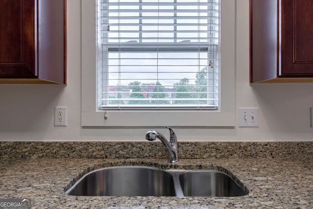 1450 Lincoln Drive, Bogart, GA 30622