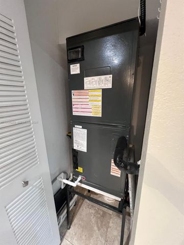 2098 NE 167th St 2-118, North Miami Beach, FL 33162