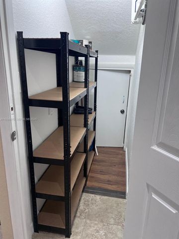 2098 NE 167th St 2-118, North Miami Beach, FL 33162