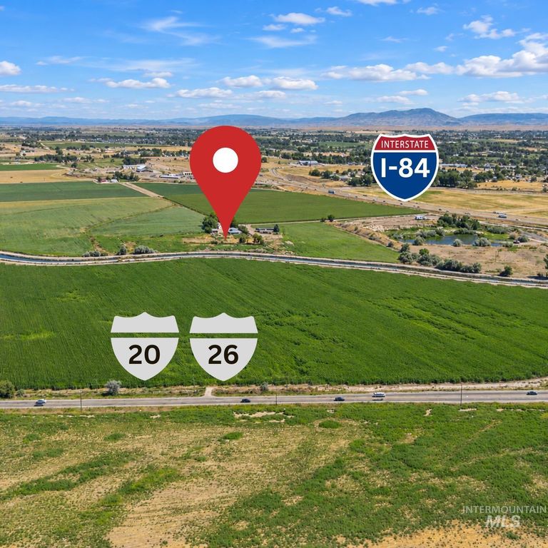 15520 Green Rd, Caldwell, ID 83607 photo 2