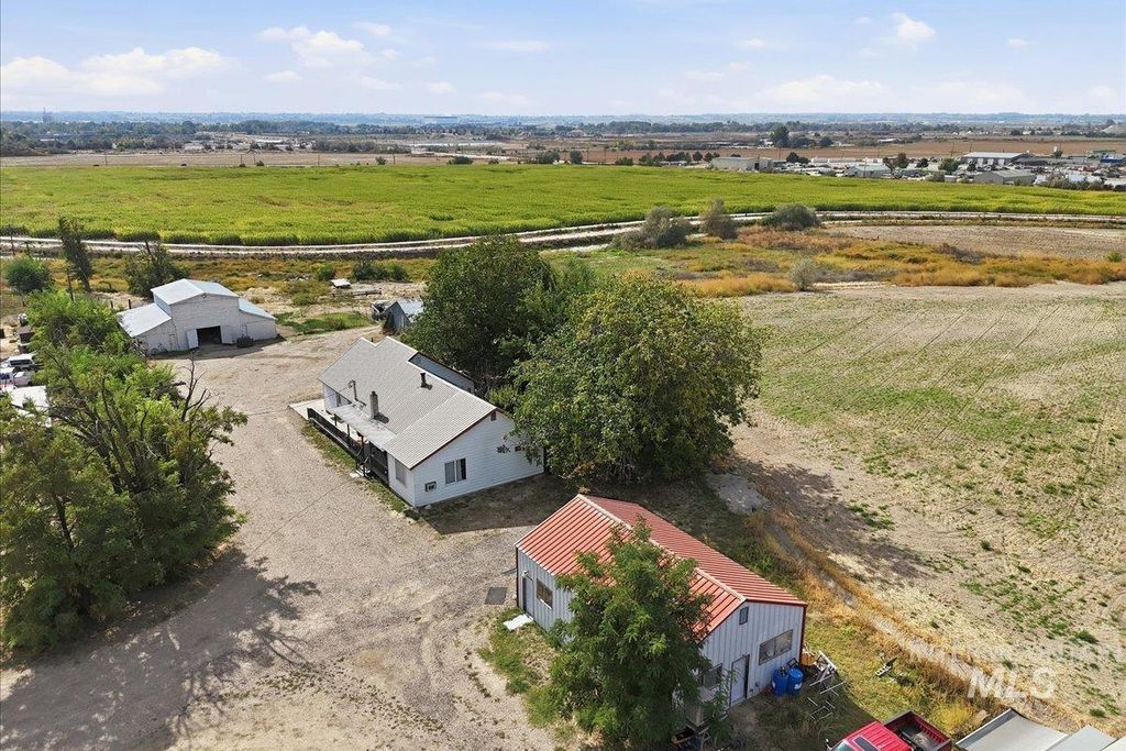 15520 Green Rd, Caldwell, ID 83607 photo 3