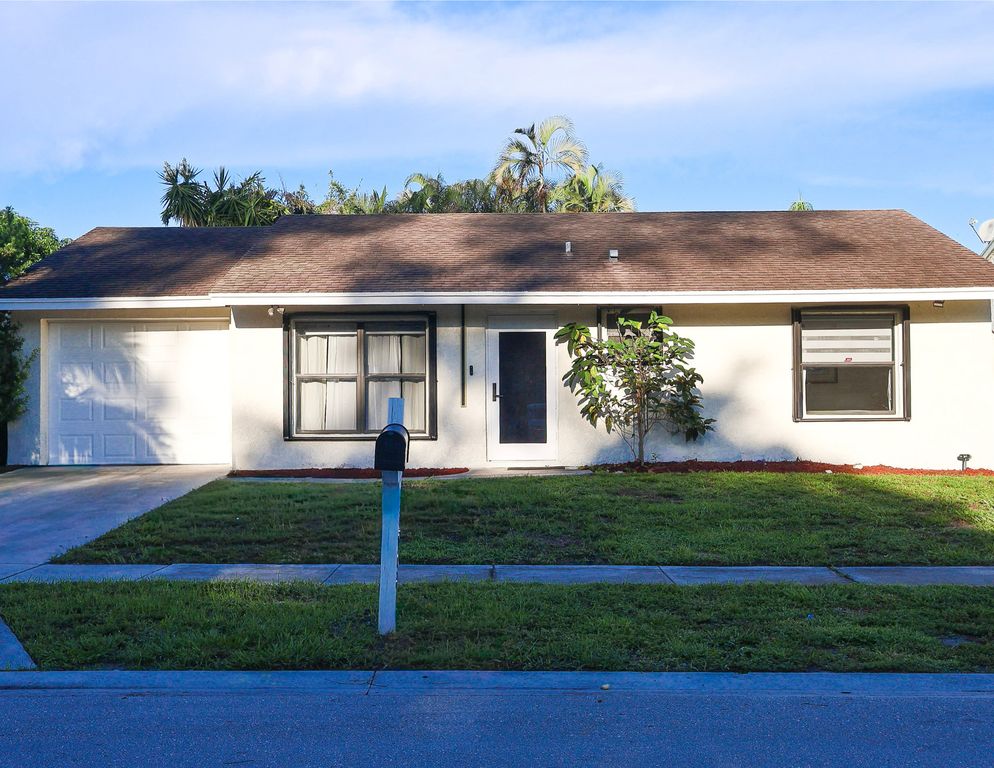 5905 Triphammer Road, Lake Worth, FL 33463