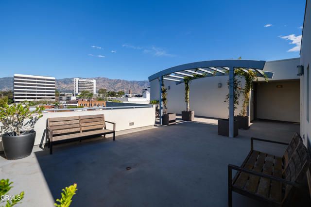 159 W Green Street 502A, Pasadena, CA 91105