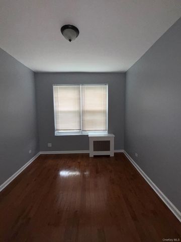 1025 Elder Avenue 2R, Bronx, NY 10472