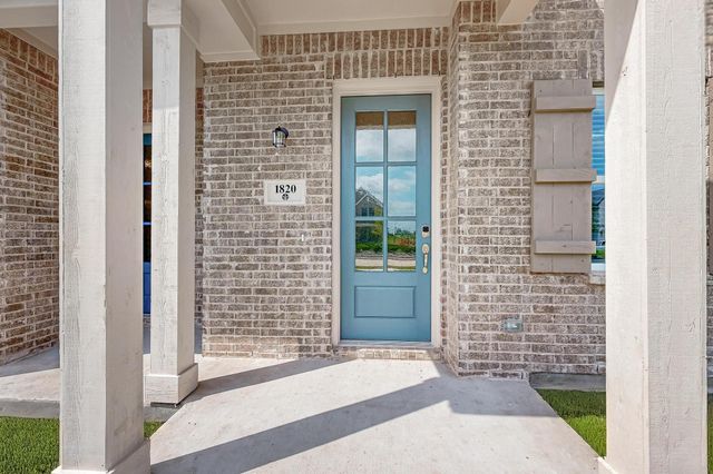 1816 Summer Aura, Mesquite, TX 75181