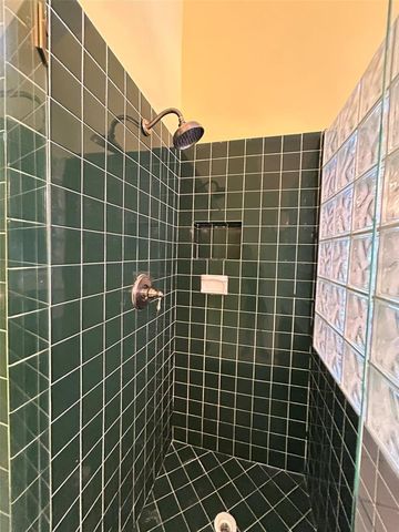 5106 STONEHURST ROAD, Tampa, FL 33647