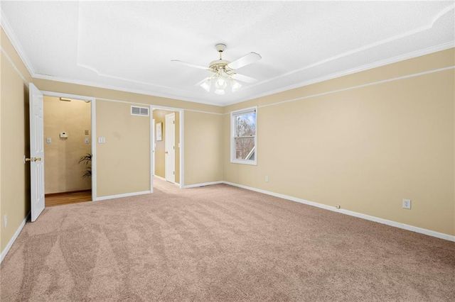 1103 SW Stonecreek Drive, Blue Springs, MO 64015