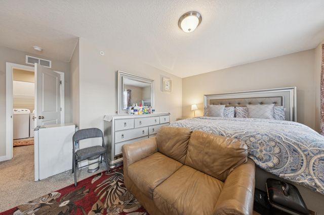 5309 Oak Grove Parkway N, Brooklyn Park, MN 55443