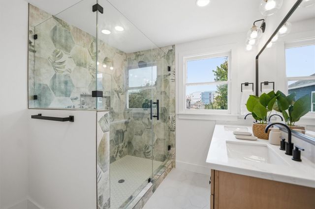 2010 Rosenberg Street, Galveston, TX 77550