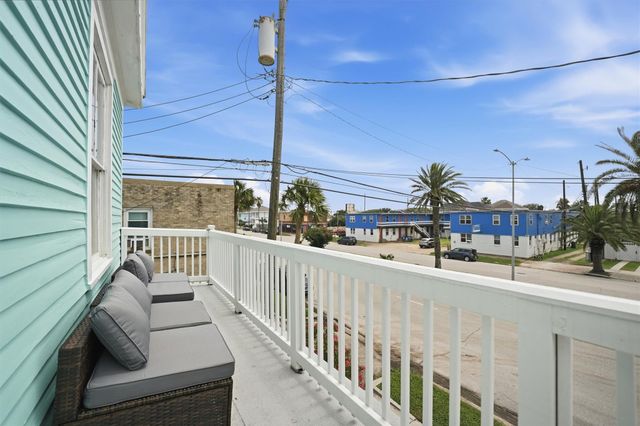 2010 Rosenberg Street, Galveston, TX 77550