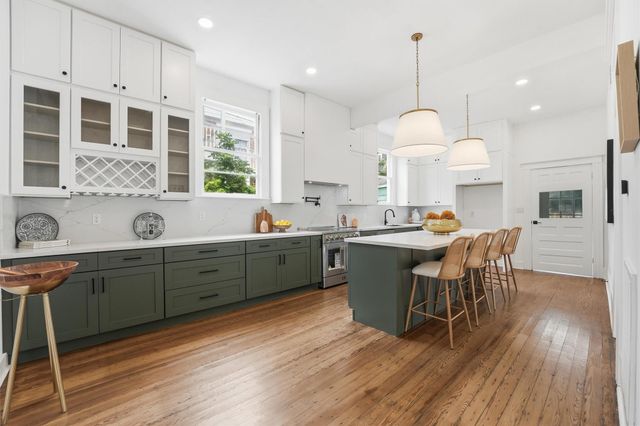2010 Rosenberg Street, Galveston, TX 77550