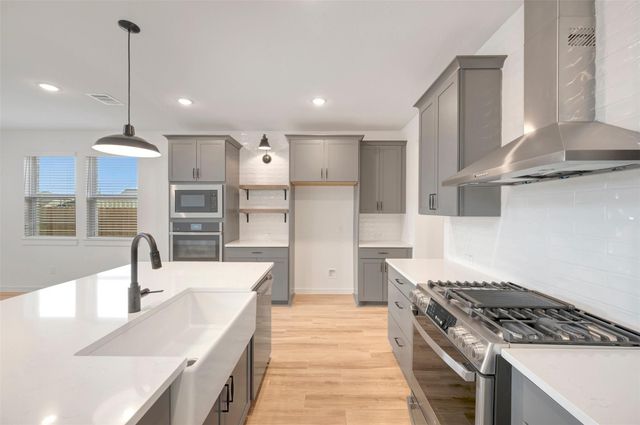 3321 Wickfield Pass Lane, League City, TX 77573