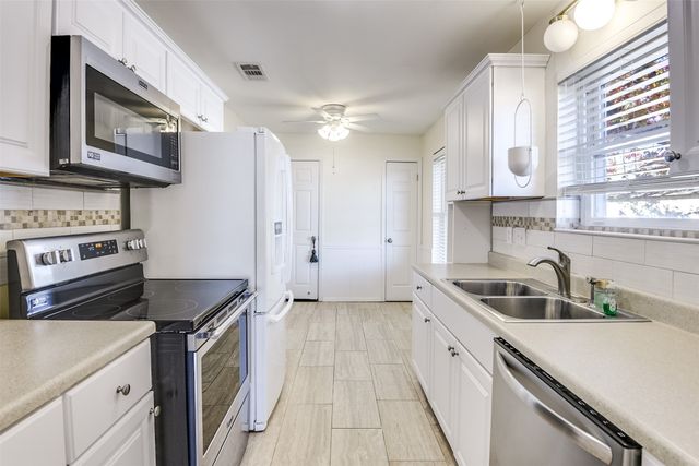 309 Stiles Drive, Midlothian, TX 76065