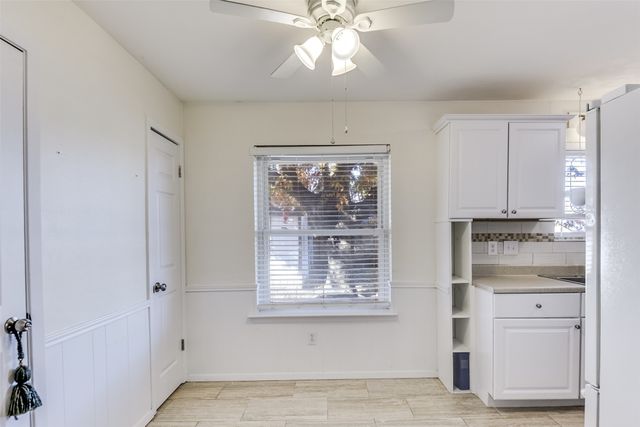 309 Stiles Drive, Midlothian, TX 76065