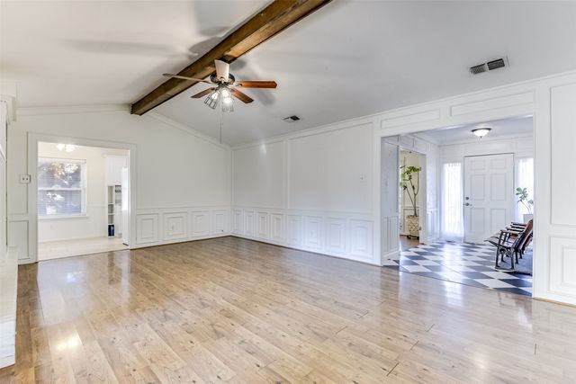 309 Stiles Drive, Midlothian, TX 76065