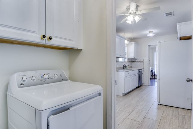 309 Stiles Drive, Midlothian, TX 76065