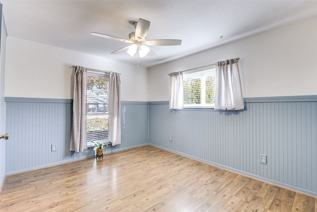 309 Stiles Drive, Midlothian, TX 76065