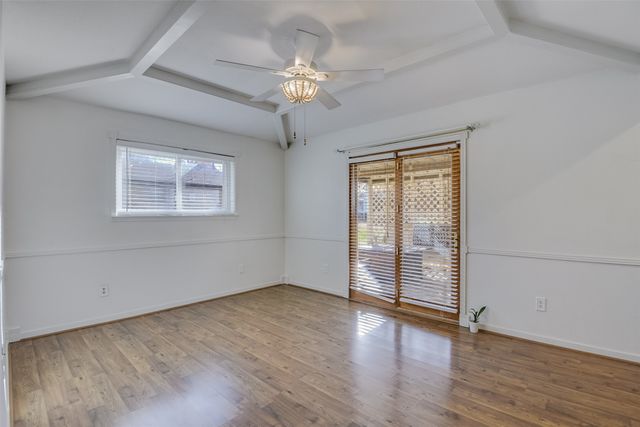 309 Stiles Drive, Midlothian, TX 76065