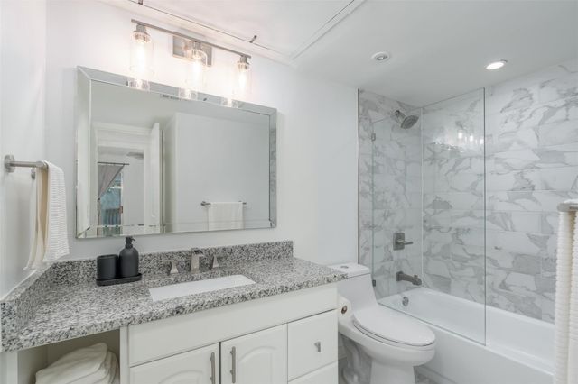 4837 Cedar Springs Road 110, Dallas, TX 75219