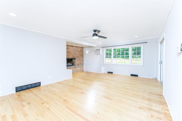 1728 Colony Road, Salisbury, NC 28144