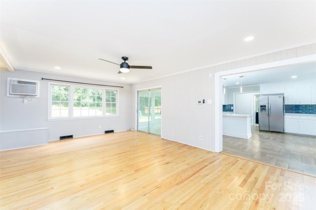 1728 Colony Road, Salisbury, NC 28144