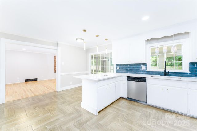 1728 Colony Road, Salisbury, NC 28144