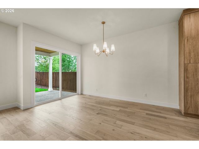 2040 S RIVER Rd, Kelso, WA 98626