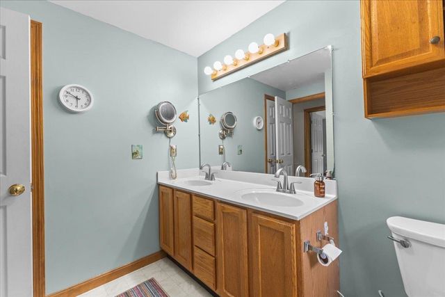 354 Falls Bridge Road, Williamstown, VT 05679