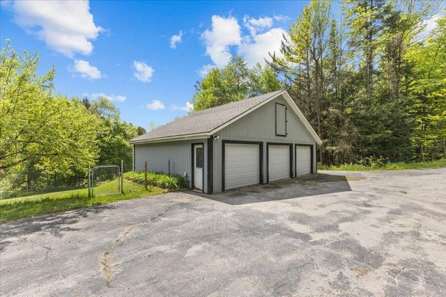 354 Falls Bridge Road, Williamstown, VT 05679