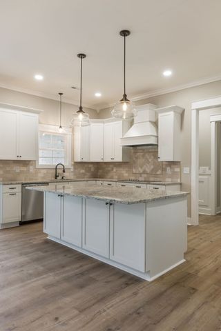 4518 Dry Fork Rd, Hampshire, TN 38461