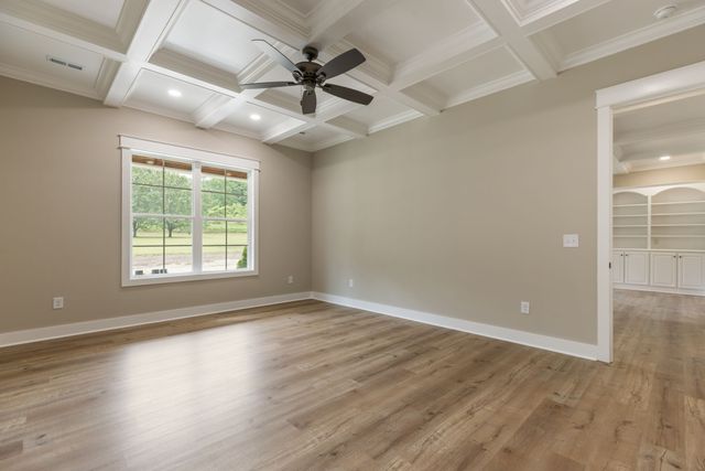 4518 Dry Fork Rd, Hampshire, TN 38461