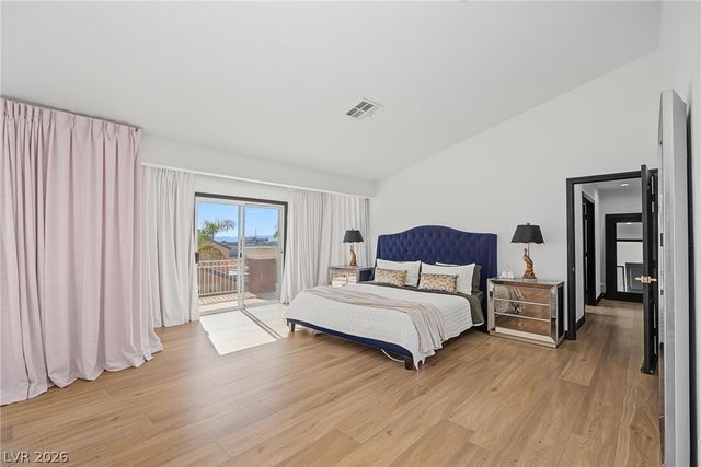 5560 Kings Row Court, Las Vegas, NV 89148