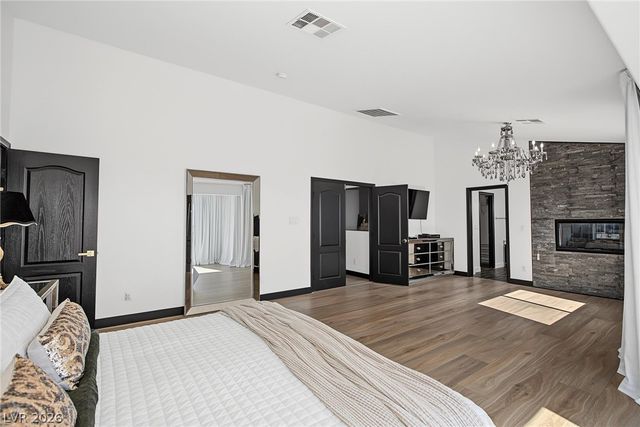 5560 Kings Row Court, Las Vegas, NV 89148