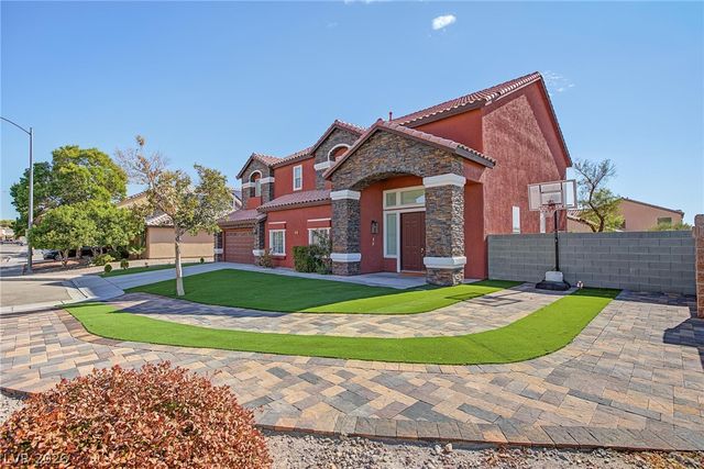 5560 Kings Row Court, Las Vegas, NV 89148