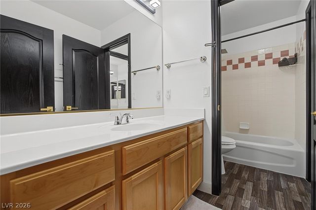 5560 Kings Row Court, Las Vegas, NV 89148