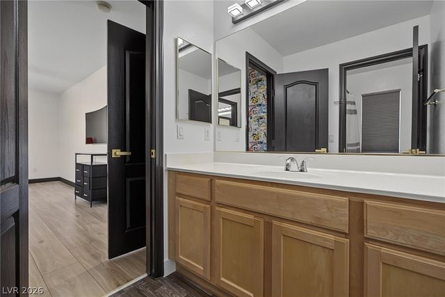 5560 Kings Row Court, Las Vegas, NV 89148