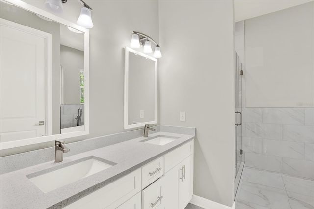 3847 SEENA MANOR COURT, Tampa, FL 33618