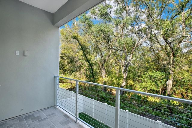 3847 SEENA MANOR COURT, Tampa, FL 33618