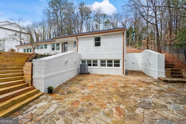 670 Riverside Road, Roswell, GA 30075