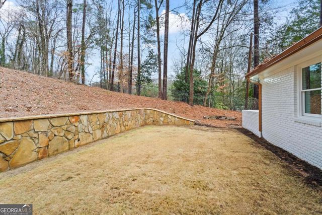 670 Riverside Road, Roswell, GA 30075