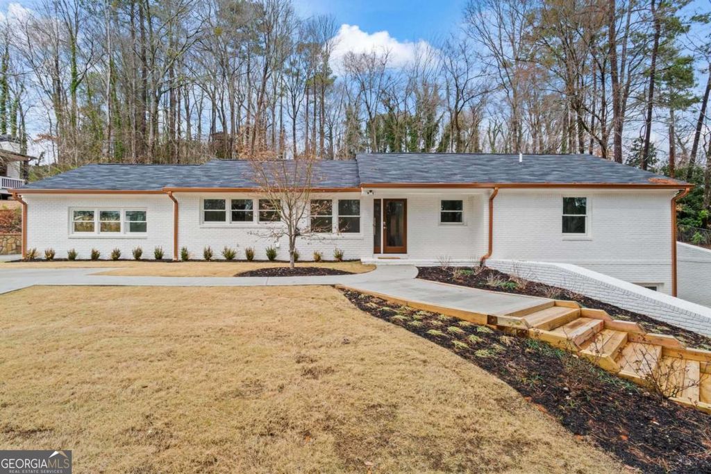 670 Riverside Road, Roswell, GA 30075