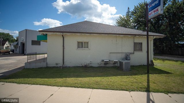 305 W Highway Street, Dodge Center, MN 55927