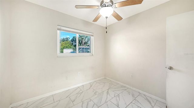 3307 NEWTOWN BOULEVARD, Sarasota, FL 34234