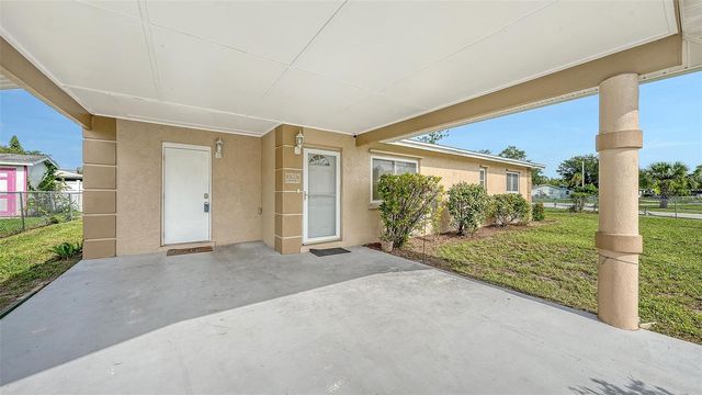 3307 NEWTOWN BOULEVARD, Sarasota, FL 34234