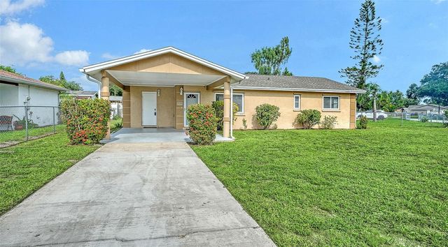 3307 NEWTOWN BOULEVARD, Sarasota, FL 34234