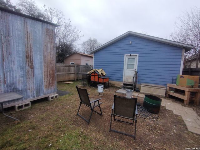 3523 S Laredo St, San Antonio, TX 78207