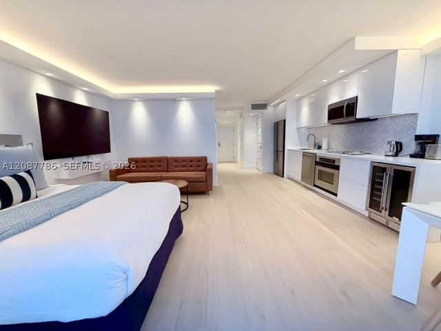 2301 Collins Ave 920, Miami Beach, FL 33139